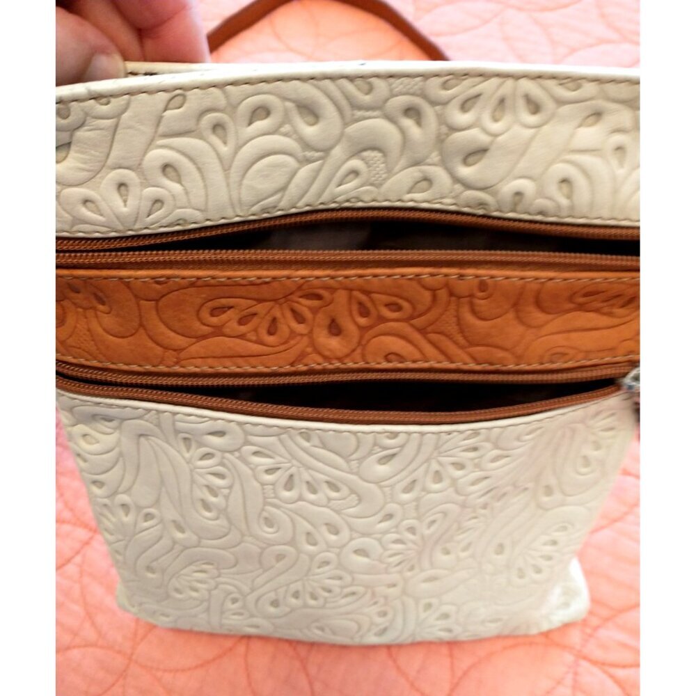 Zagara Women's Crossbody Shoulder Bag Tooled Leather Italy Ivory & Tan 8.5x9.5 - Picture 4 of 10